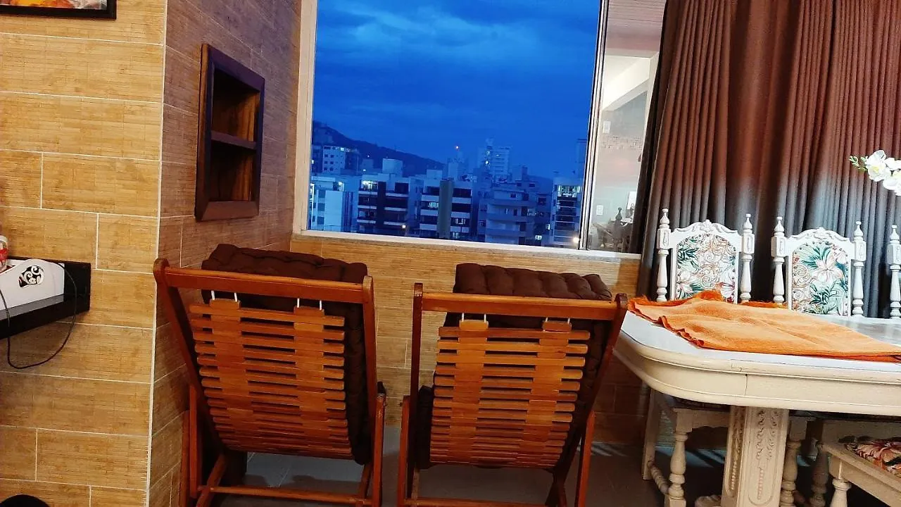 Ampla Cobertura Na Praia Do Mar Grosso 라구나 아파트